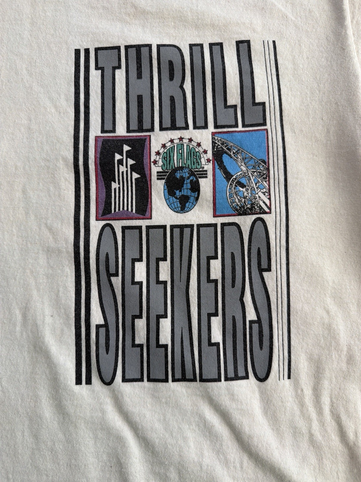 Vintage Six Flags Thrill Seekers T Shirt Large USA 90s Theme Park Graphic Tee