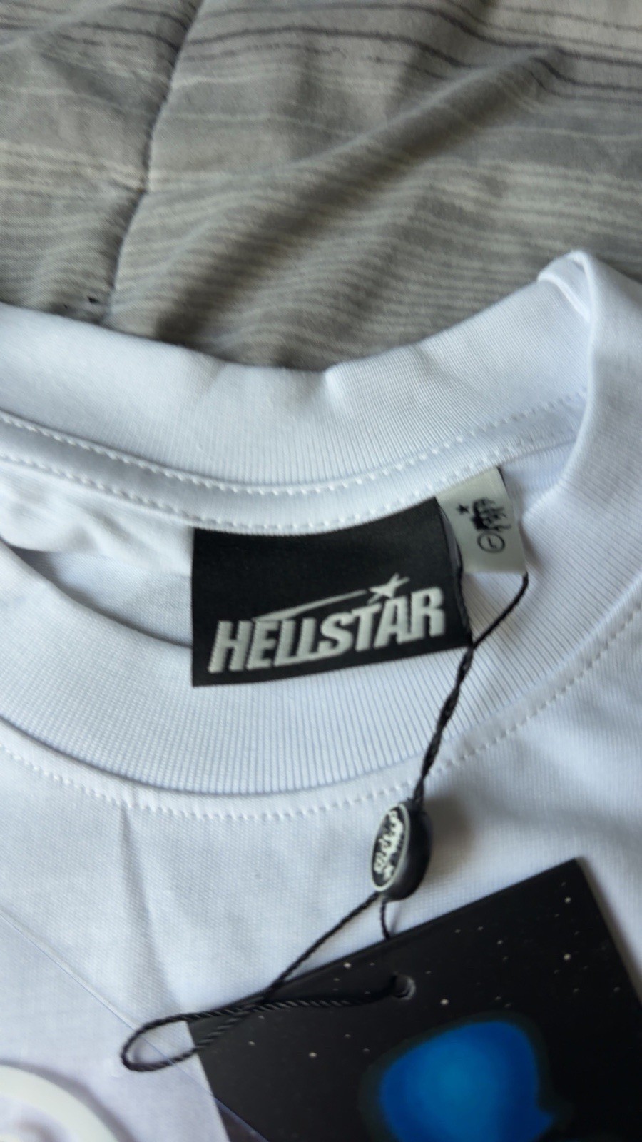 HELLSTAR MyPath2Paradise Men’s L White Graphic Logo Crew Neck Cotton Tee