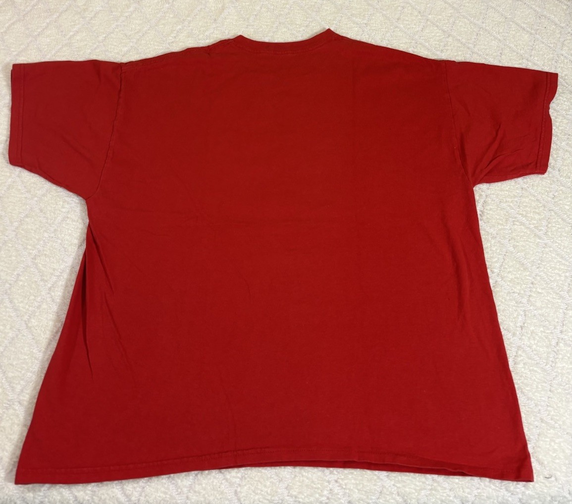 Vintage Snoopy Peanuts Chillin Joe Cool Holiday Red Shirt Size L