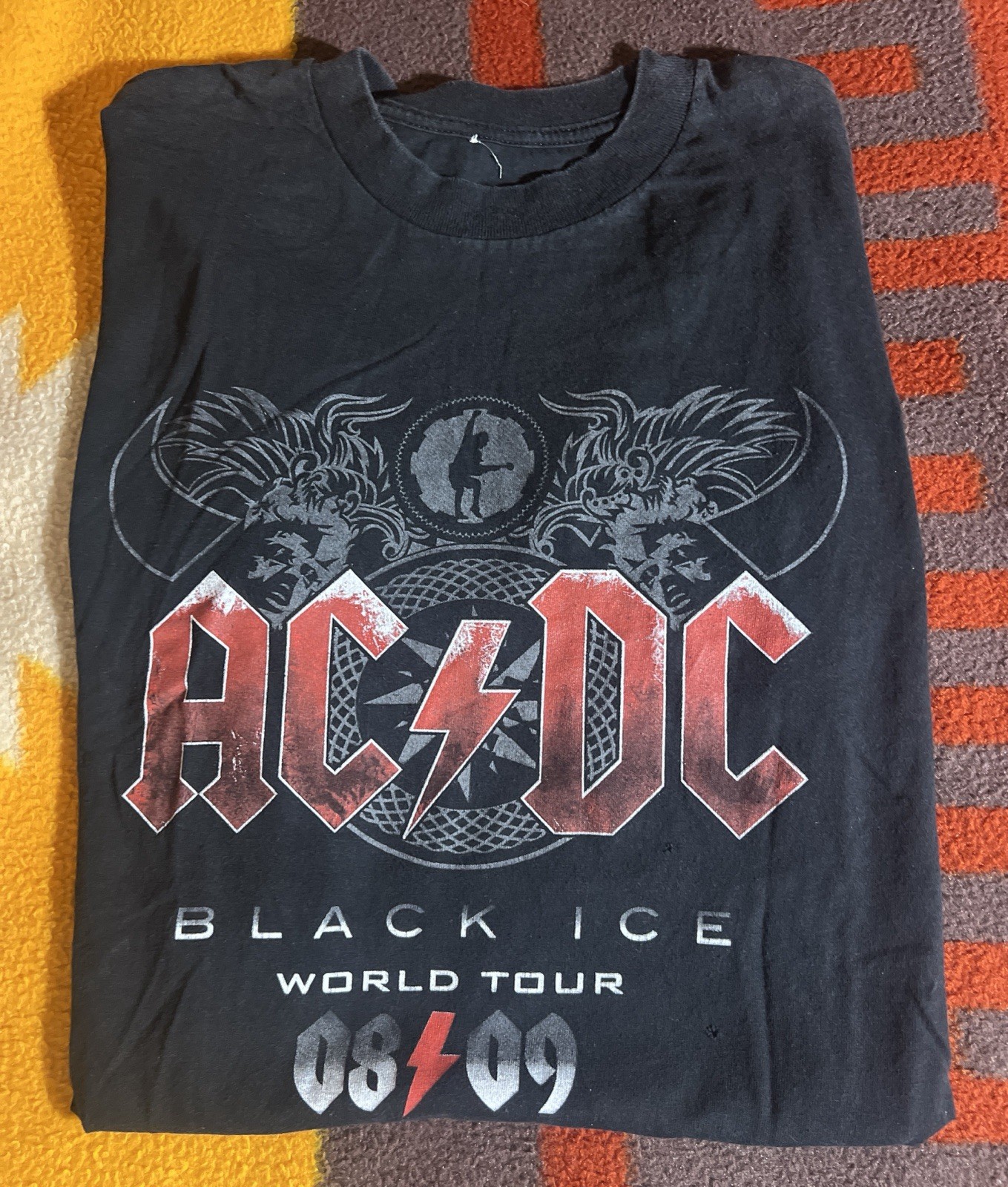 AC/DC BLACK ICE 08/09 WORLD TOUR CONCERT TEE Adult M( pit to pit 20”)