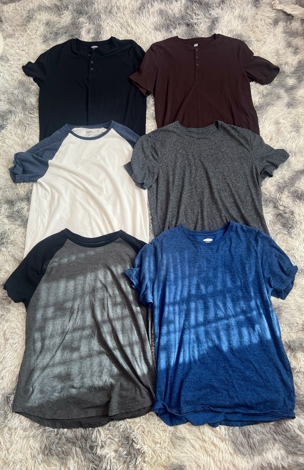 Old Navy T Shirt 6 Pack (Check Description For Colors )