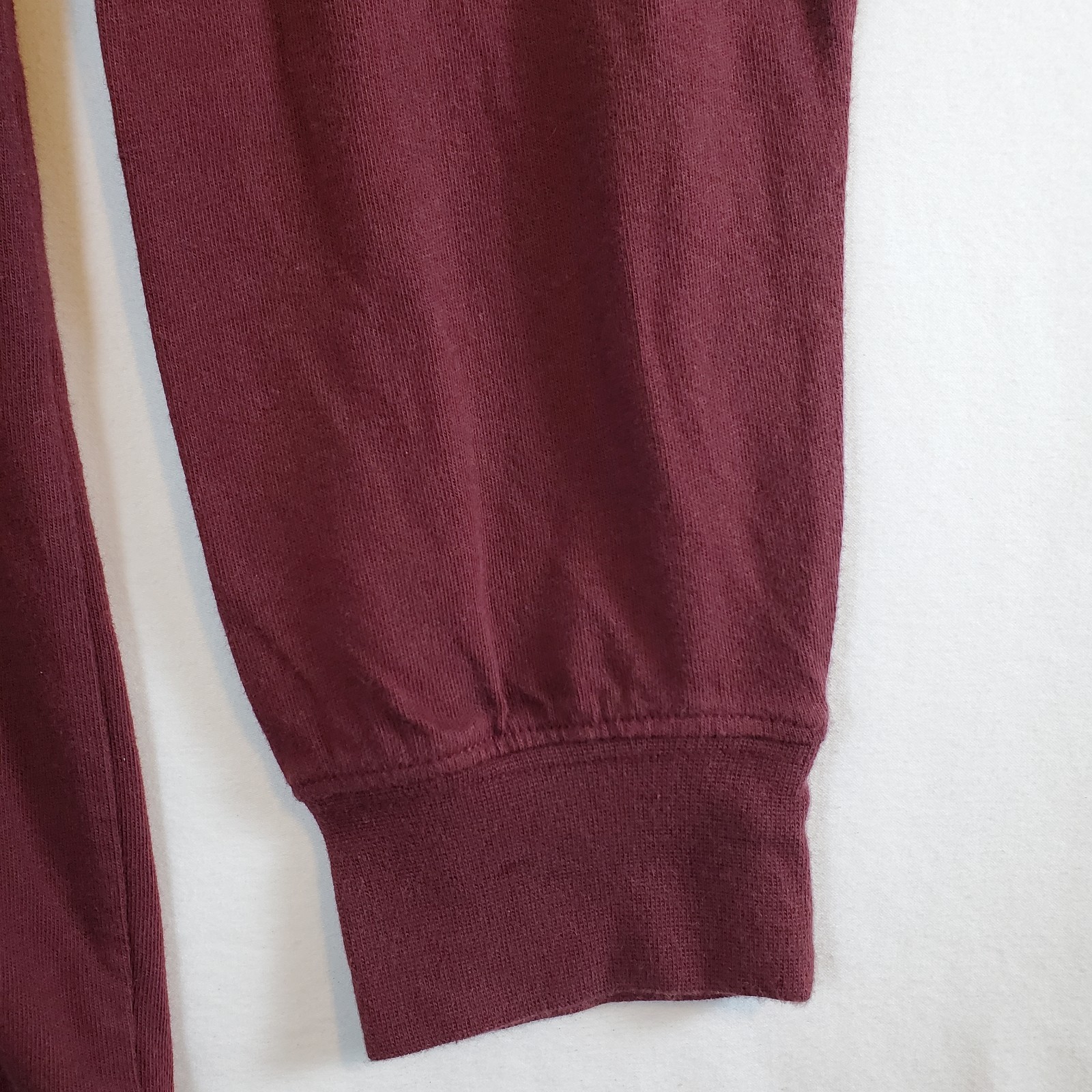 Cabela’s Maroon Made in Canada – L Reg High Neck TShirt T Shirt Top Hunting