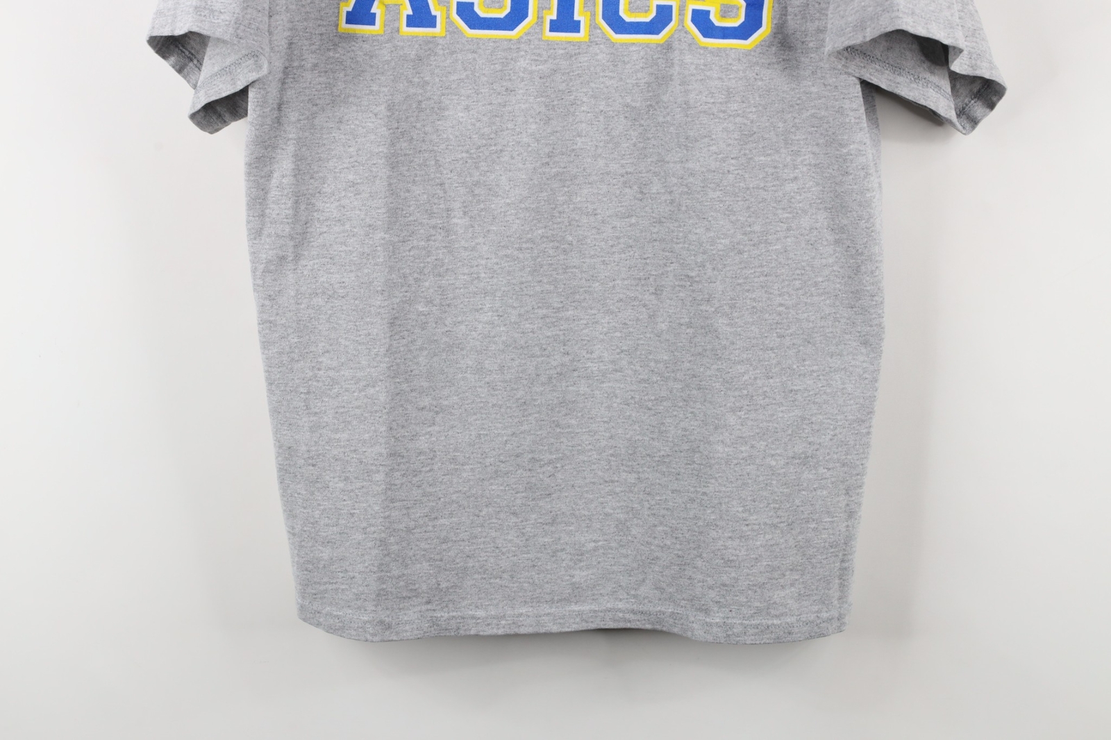 Vintage Asics Mens Size Medium Spell Out Block Letter Short Sleeve T-Shirt Gray