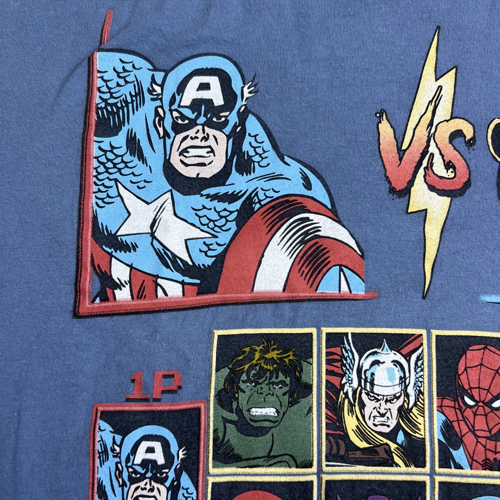 Marvel Player Select Captain America V Thanos Pixel Blue T-Shirt Mens Size XL
