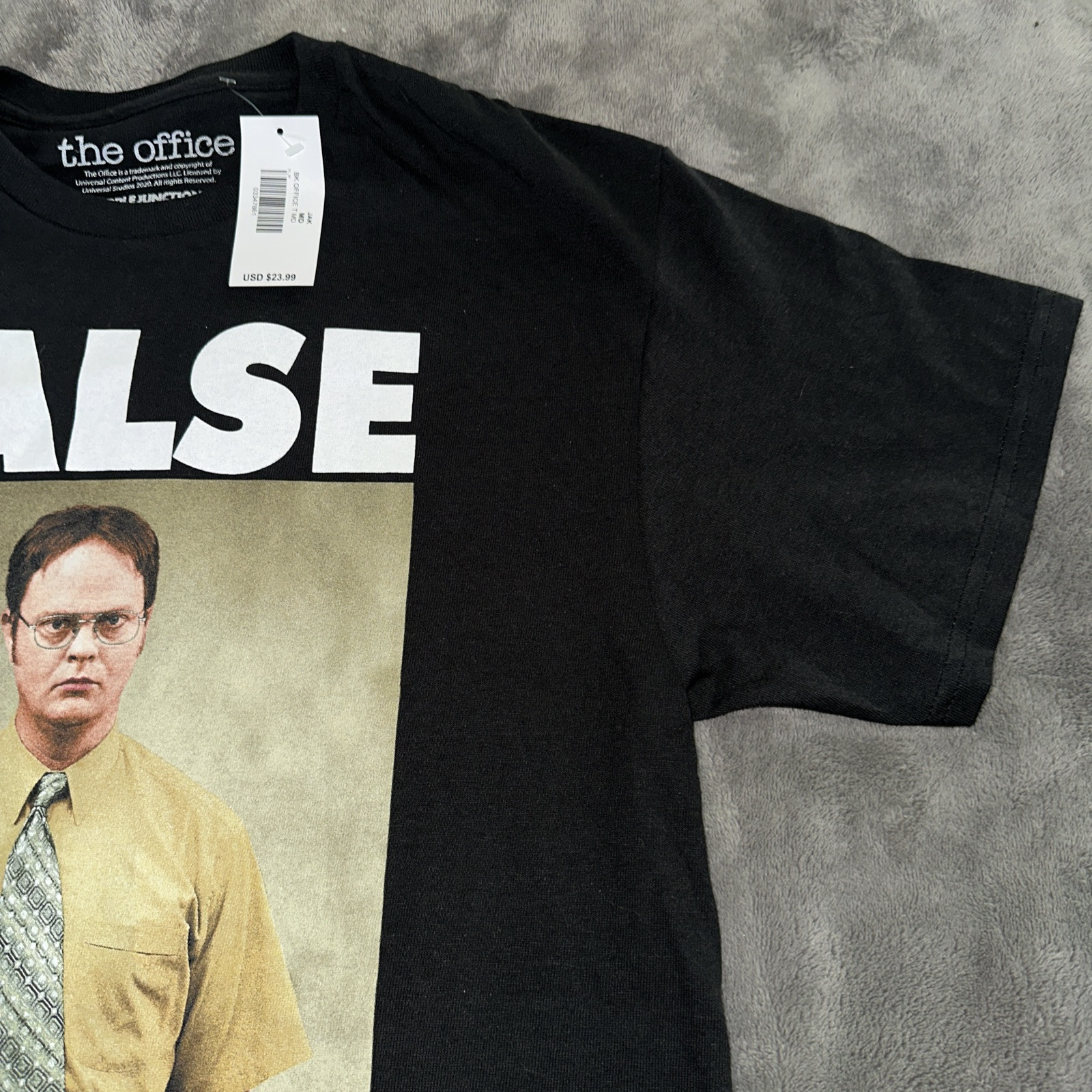 The Office “FALSE” Dwight Schrute Sz M Black Short Sleeve Ripple Junction NWT