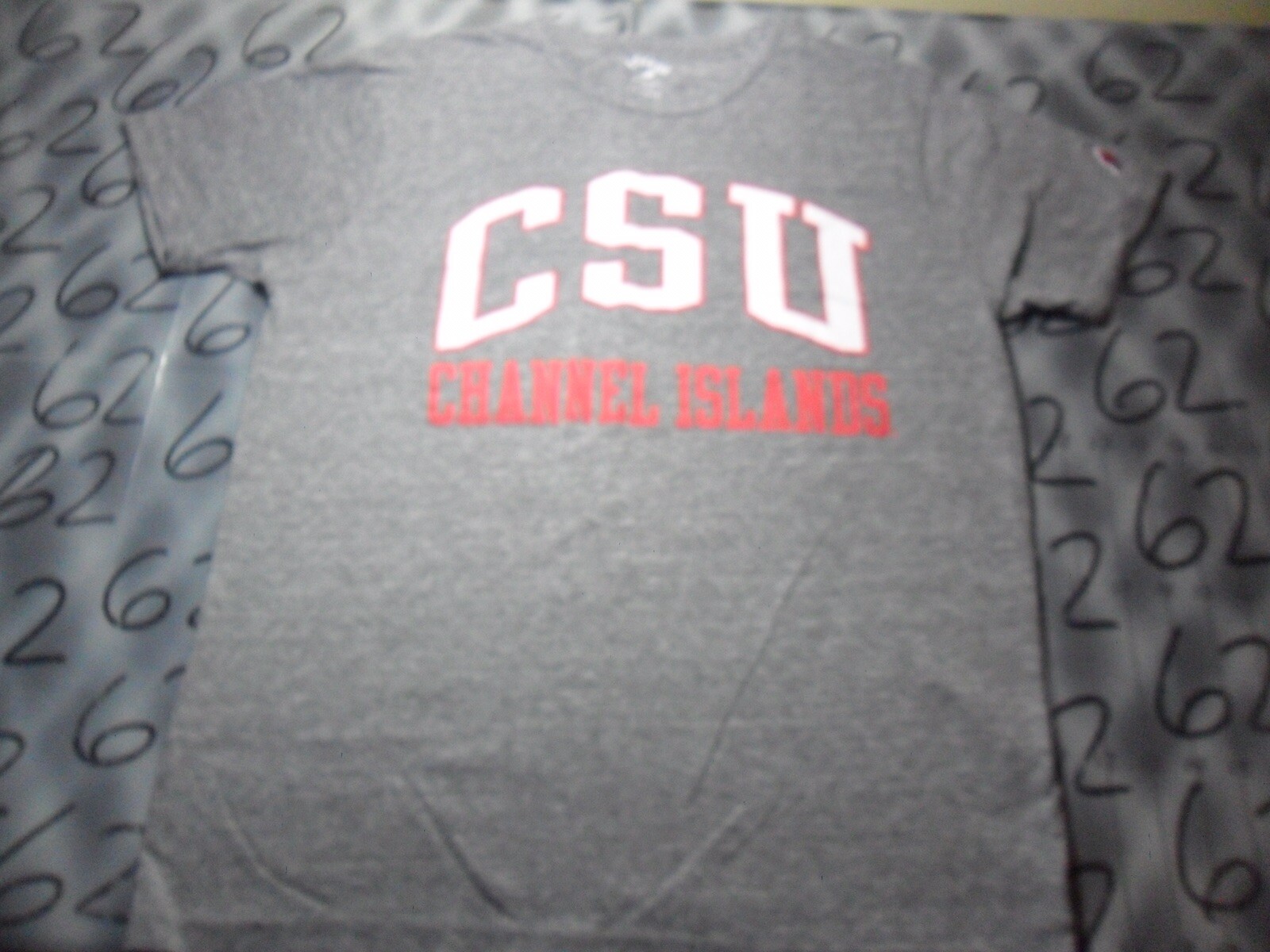 Large CSU Channel Islands See Measurements In Description T Shirt