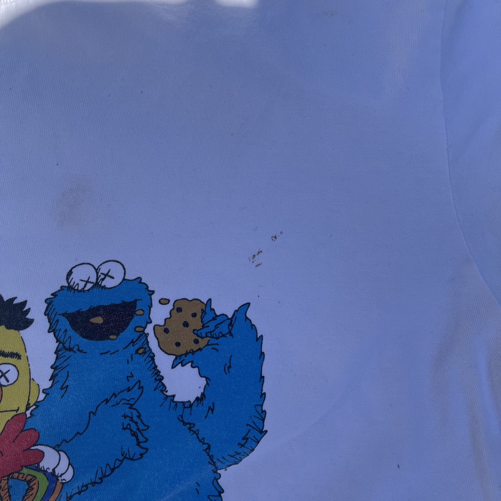 Uniqlo Kaws x Sesame Street Collection UT Graphic Tee 1 White Size XL Used