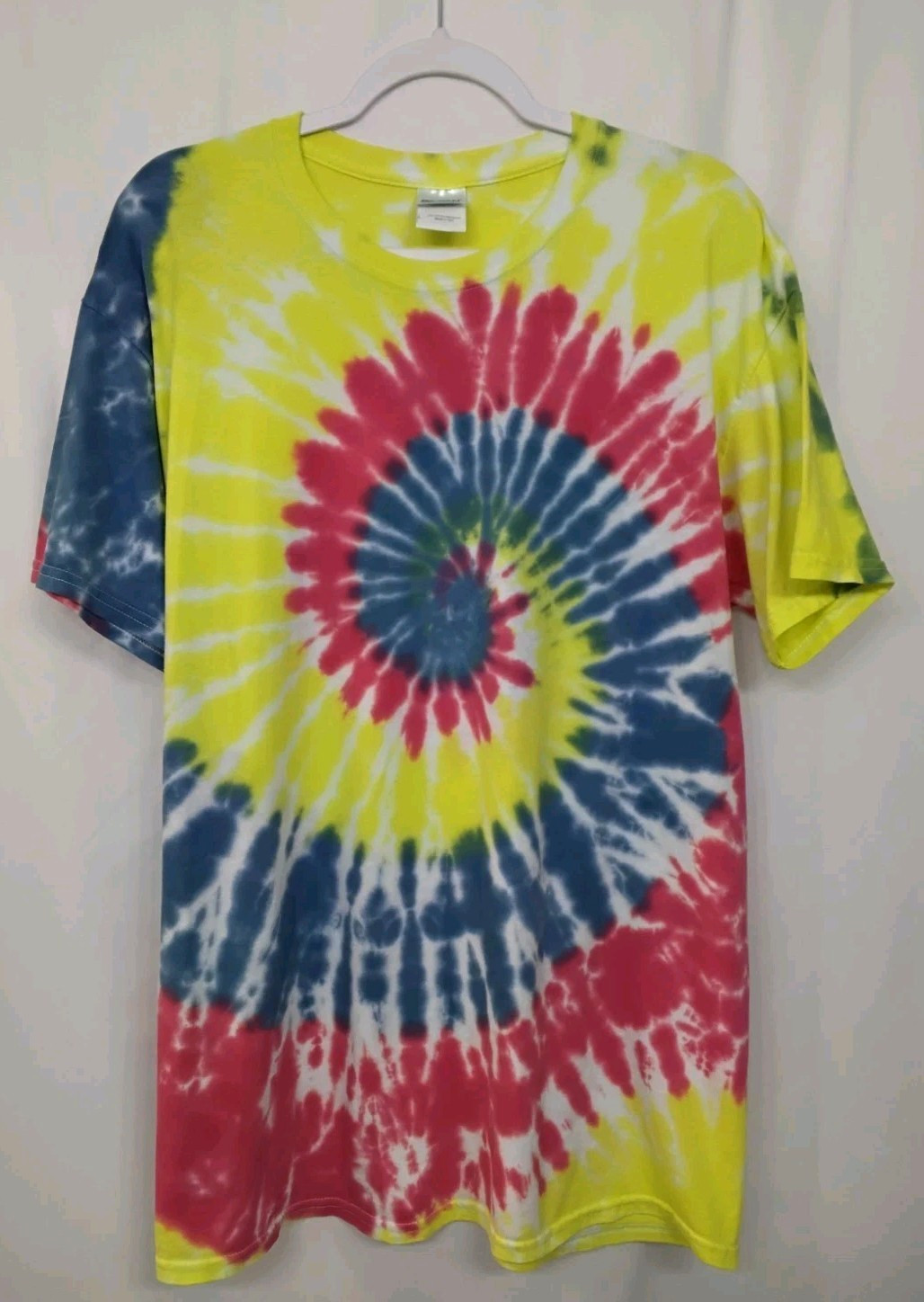 New Tie Dye Men’s T-Shirt Yellow Red Adult Large Multicolor Summer Swirl Spiral