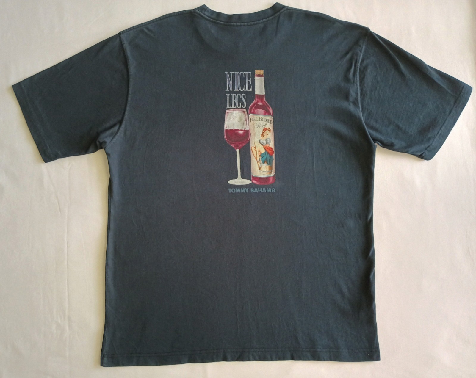 Tommy Bahama T- Shirt “Nice Legs” Wine Bottle Graphic Men’s Large Black