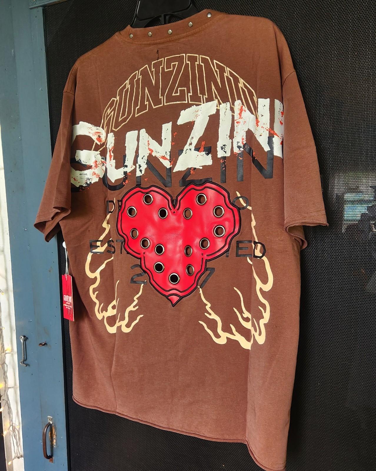 Limited Edition Gunzinii Heart Crew Neck T-Shirt Mens GZ637 Med. Nwt’s $90