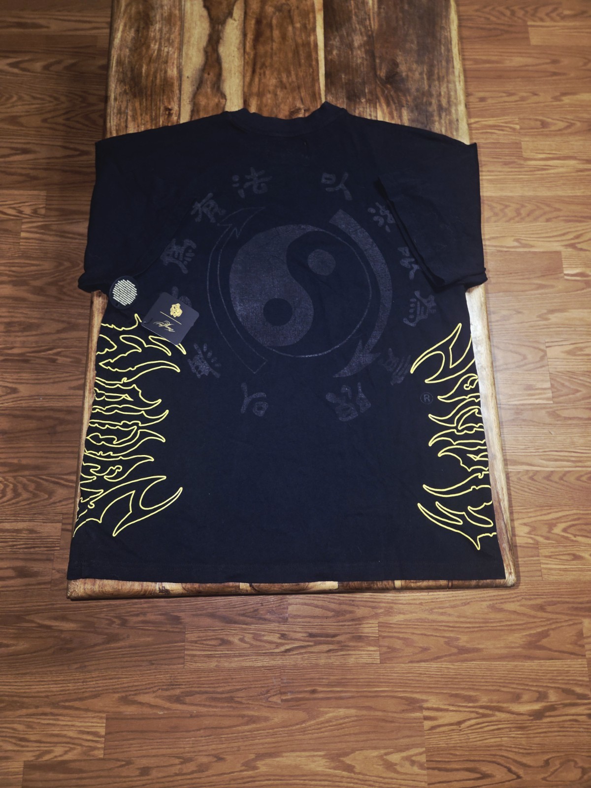 Dqrc Sport/Bruce Lee Collab Men’s Black Graphic Men’s Tee. Size Medium