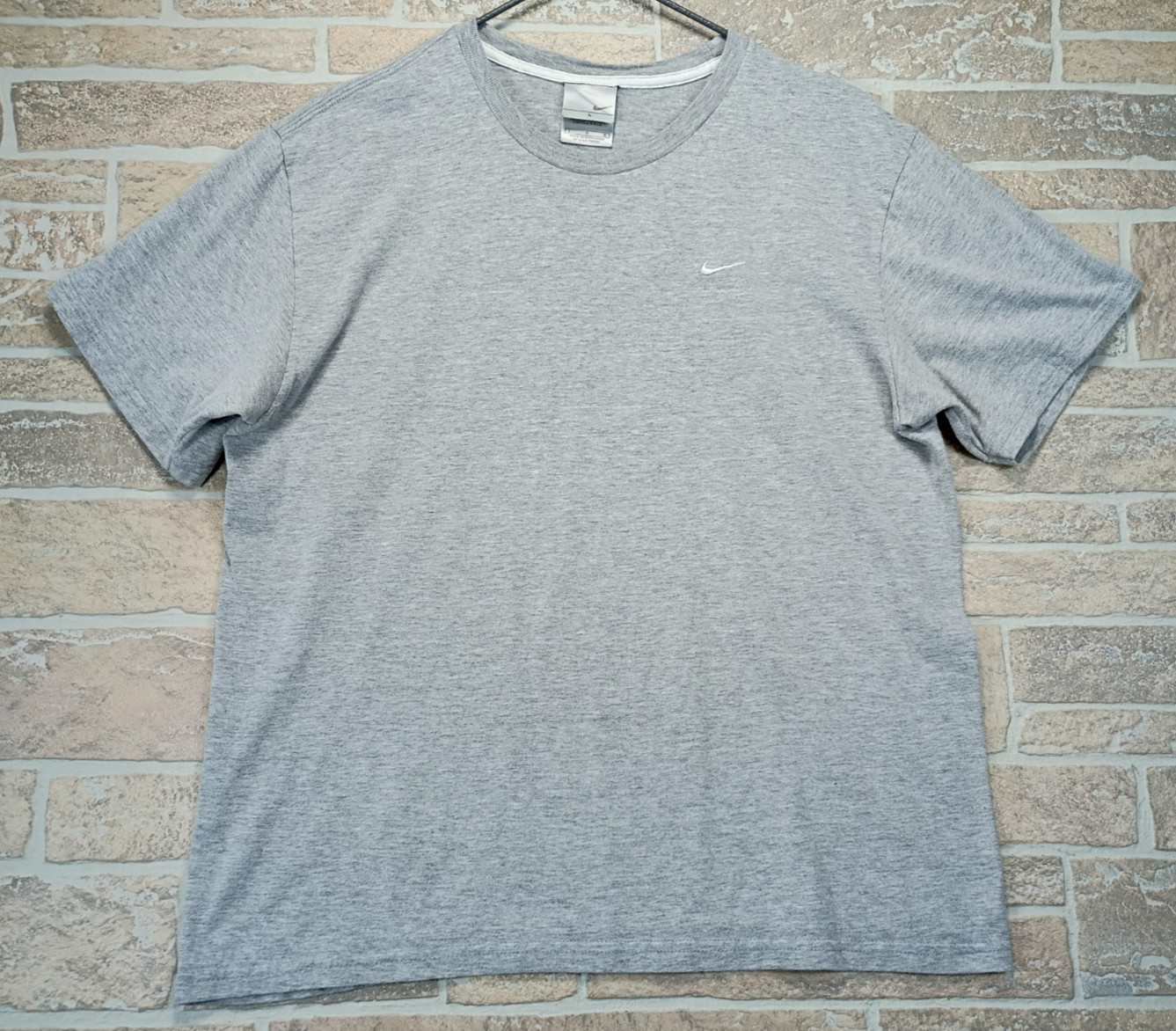 Vintage Y2K NIKE Shirt Large Gray Short Sleeve Embroidered SWOOSH Gray Tag 2000s