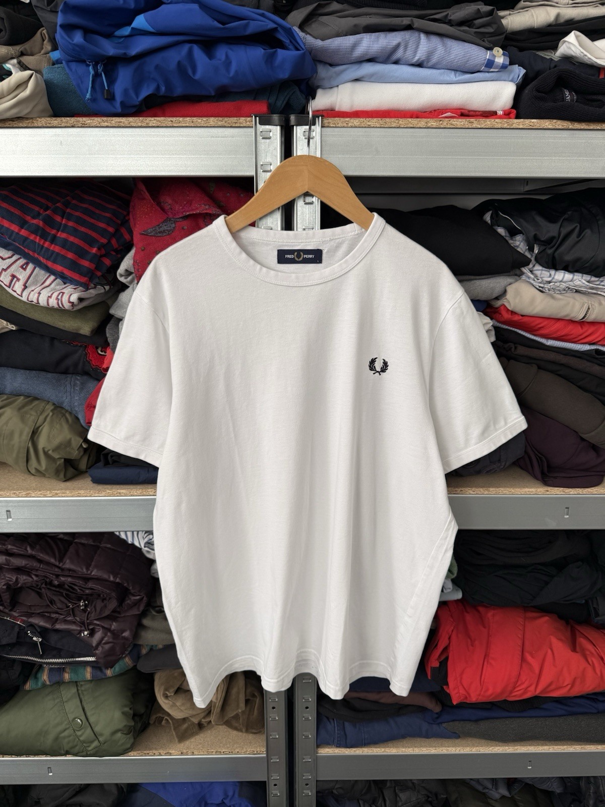 Fred Perry T-Shirt Men’s Size L White Cotton Embroidered Logo Short Sleeve Top