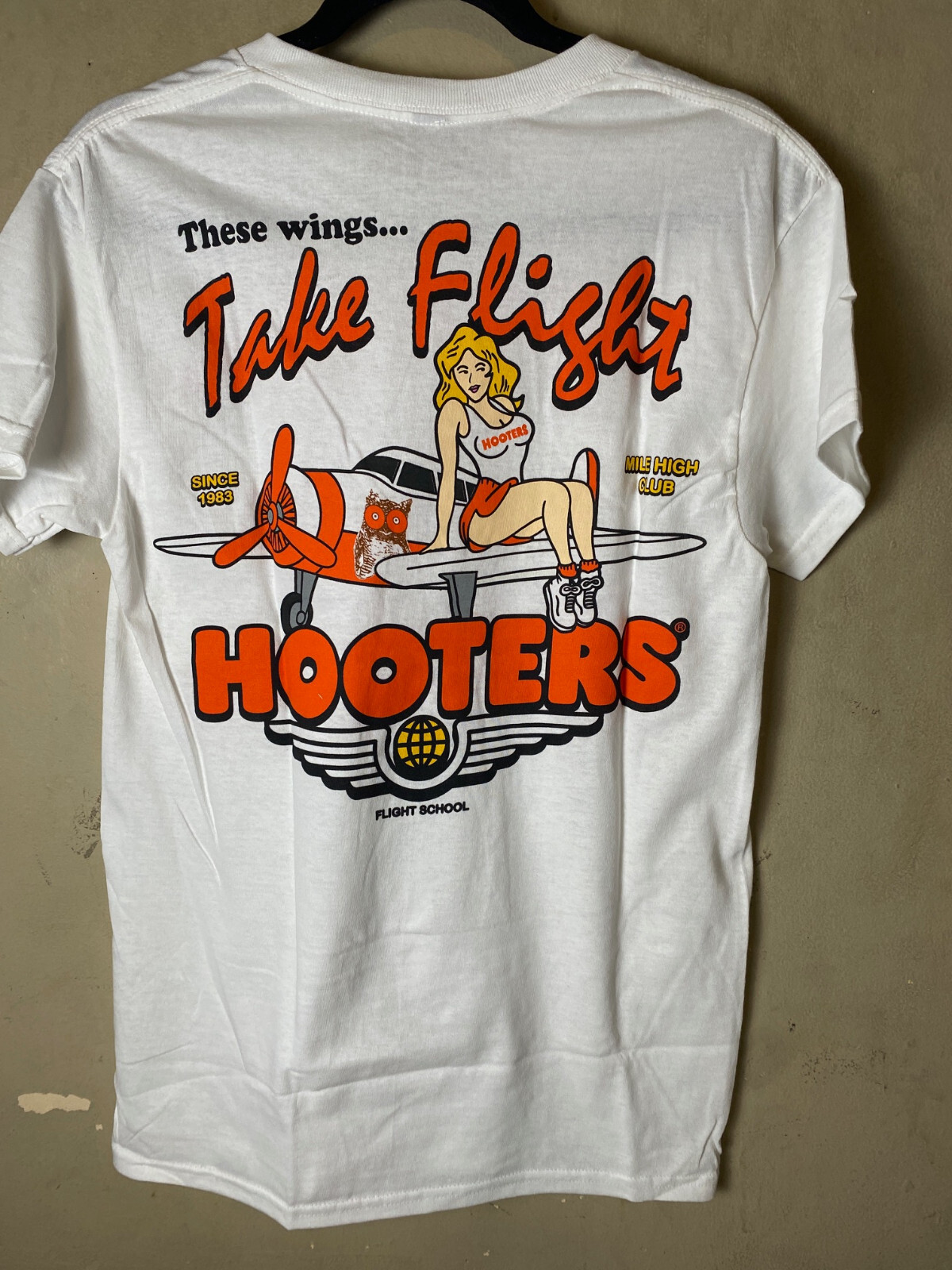 NWT-HOOTERS These Wings Take Flight Double Sided Ripple Junction WHT Graphic Tee