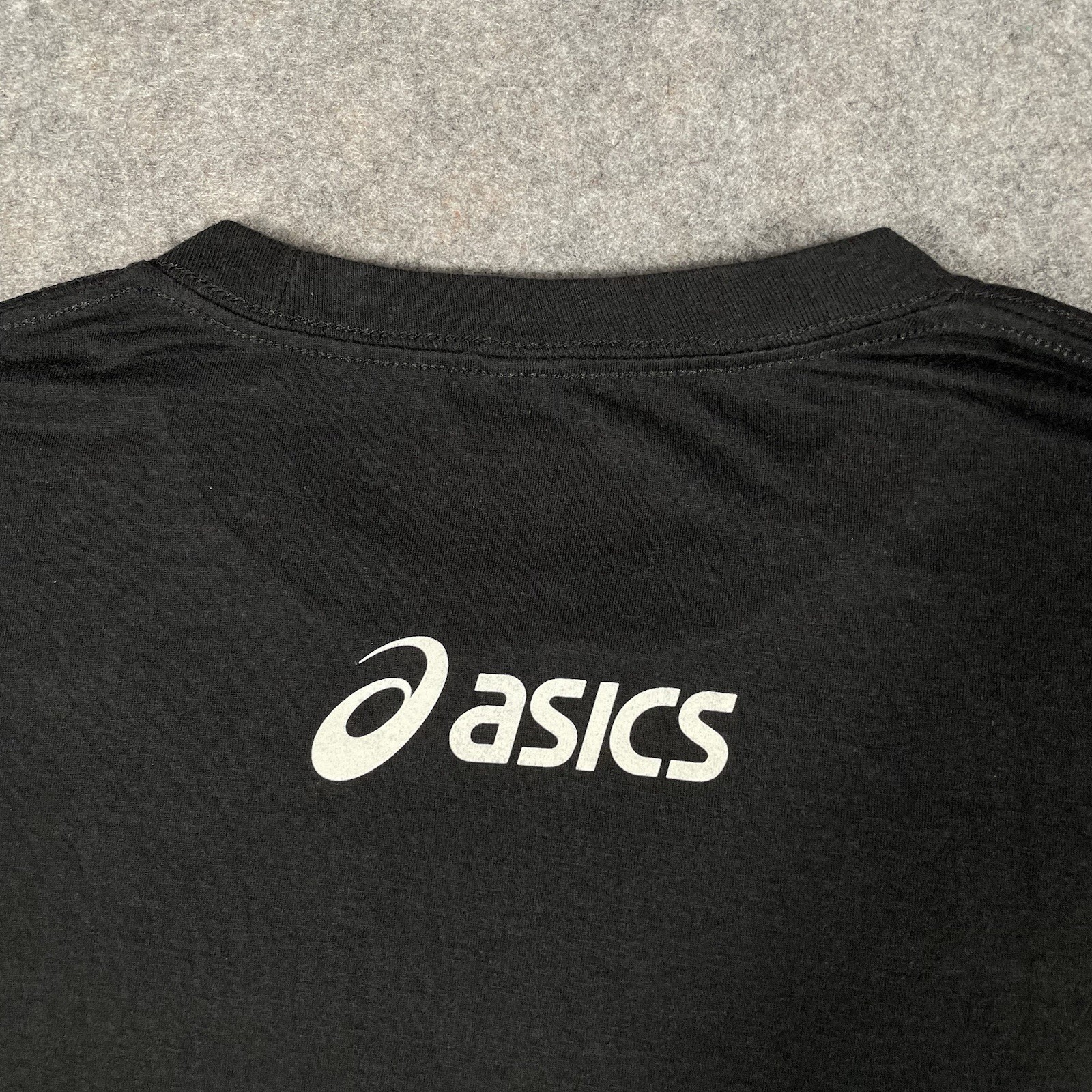 ASICS Cross Country Championships T-Shirt Men’s Medium Heather Black Running