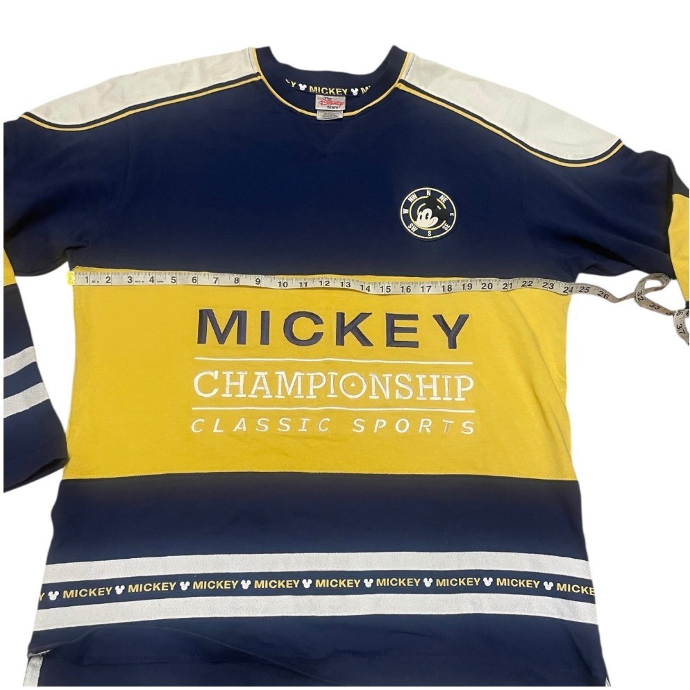 Disney Mickey Mouse Championship Classic Sports Long Sleeve Shirt Men’s Size L