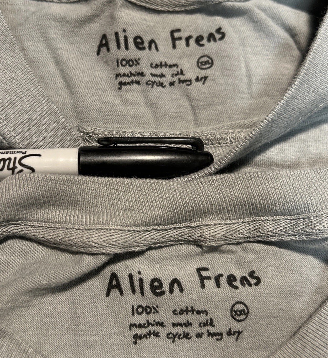 Alien Frens Long-Sleeve & Hoodies XXL Lot Of 4 Gray Black Tan