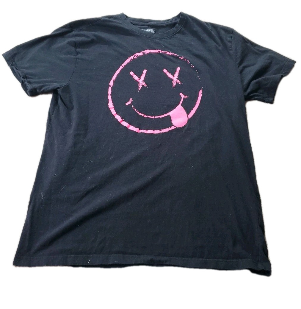 Brooklyn Vertical Happy Pink Face Graffiti T Shirt Xl Black