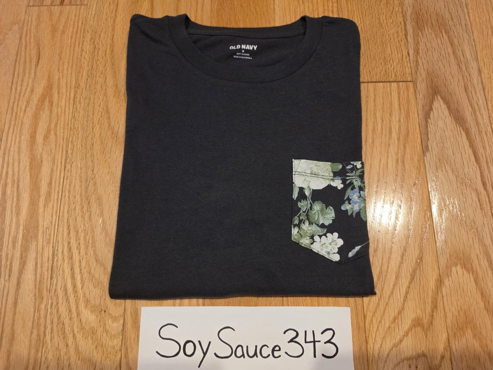 OLD NAVY MEN’S SOFT WASHED FLORAL POCKET BLACK TEE SHIRT SIZE MEDIUM