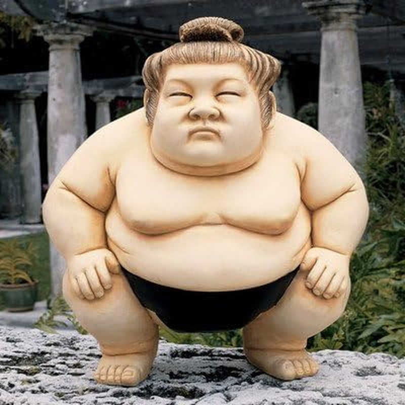Large Basho Sumo Wrestler Sculpture – Stunning Art for Your Home Decor
