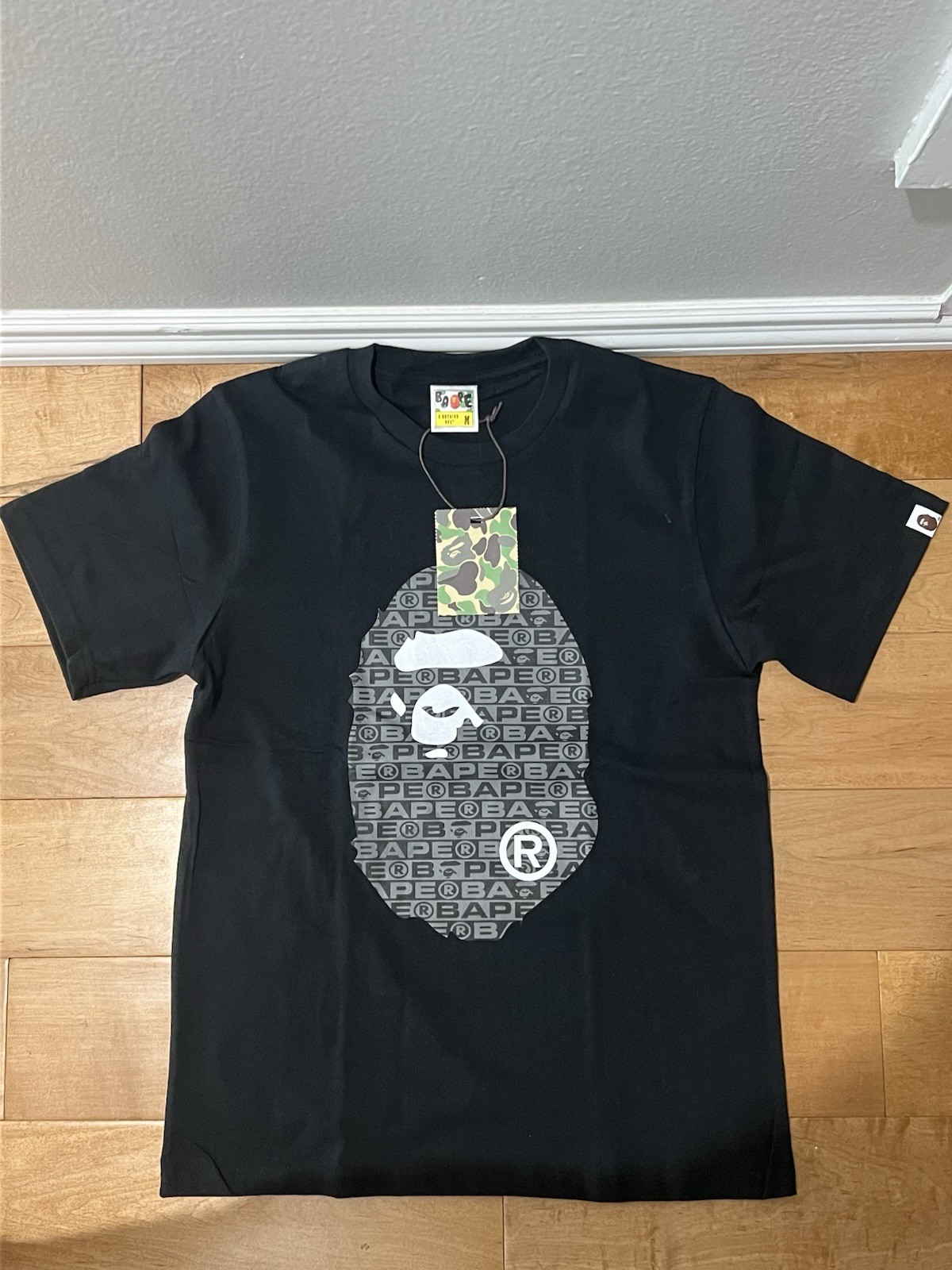 A Bathing Ape BAPE Men’s grey Baby Milo Logo Graphic Tee Shirt Size M