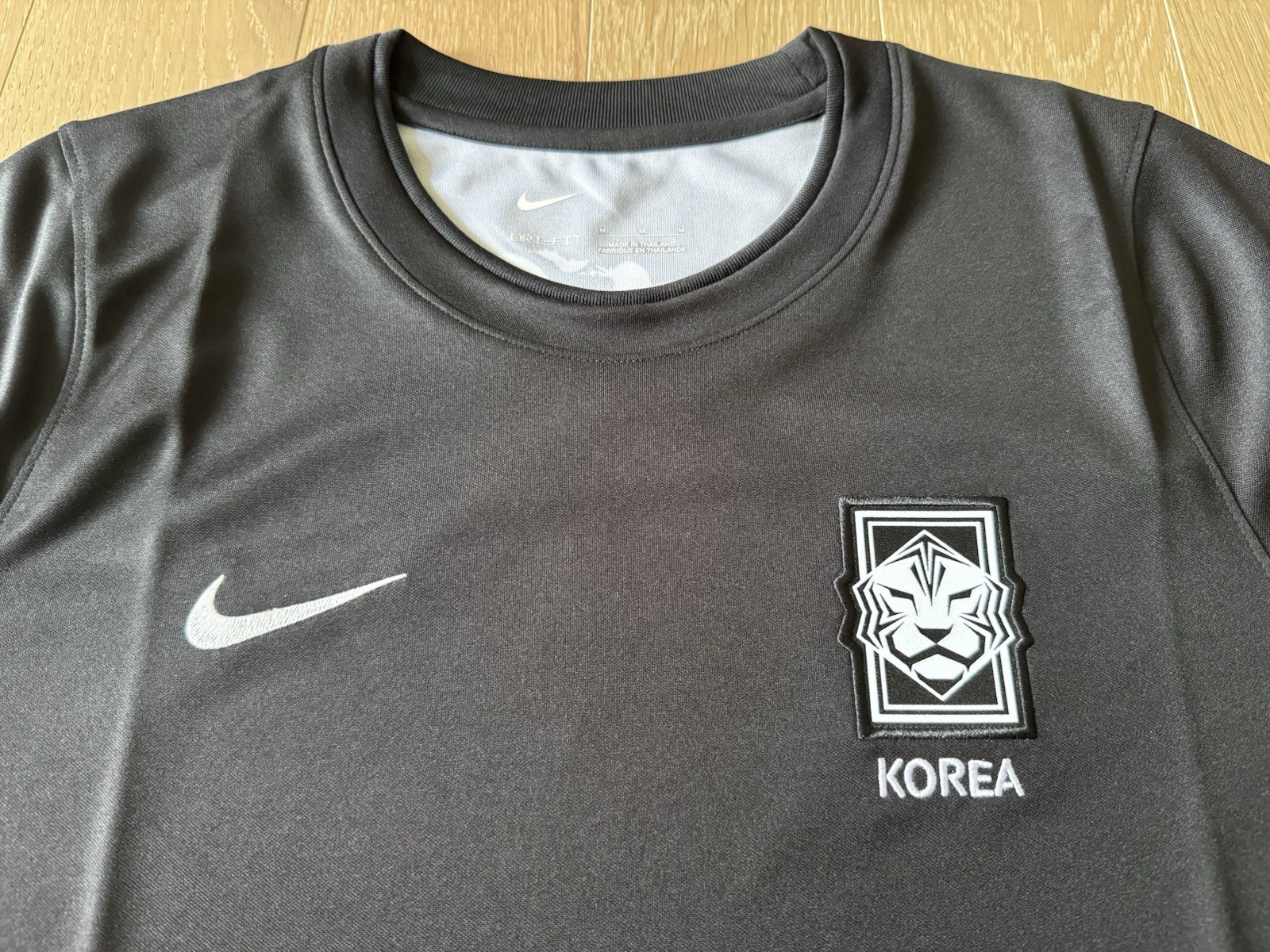 Nike South Korea x PEACEMINUSONE Men’s Academy Pro Short-sleeve Soccer Top M
