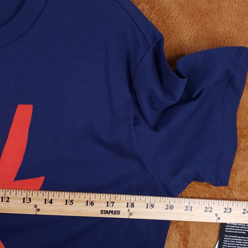 CHASER Shirt Mens Medium Blue Pullover Crew Graphic COOL T-Shirt Tee