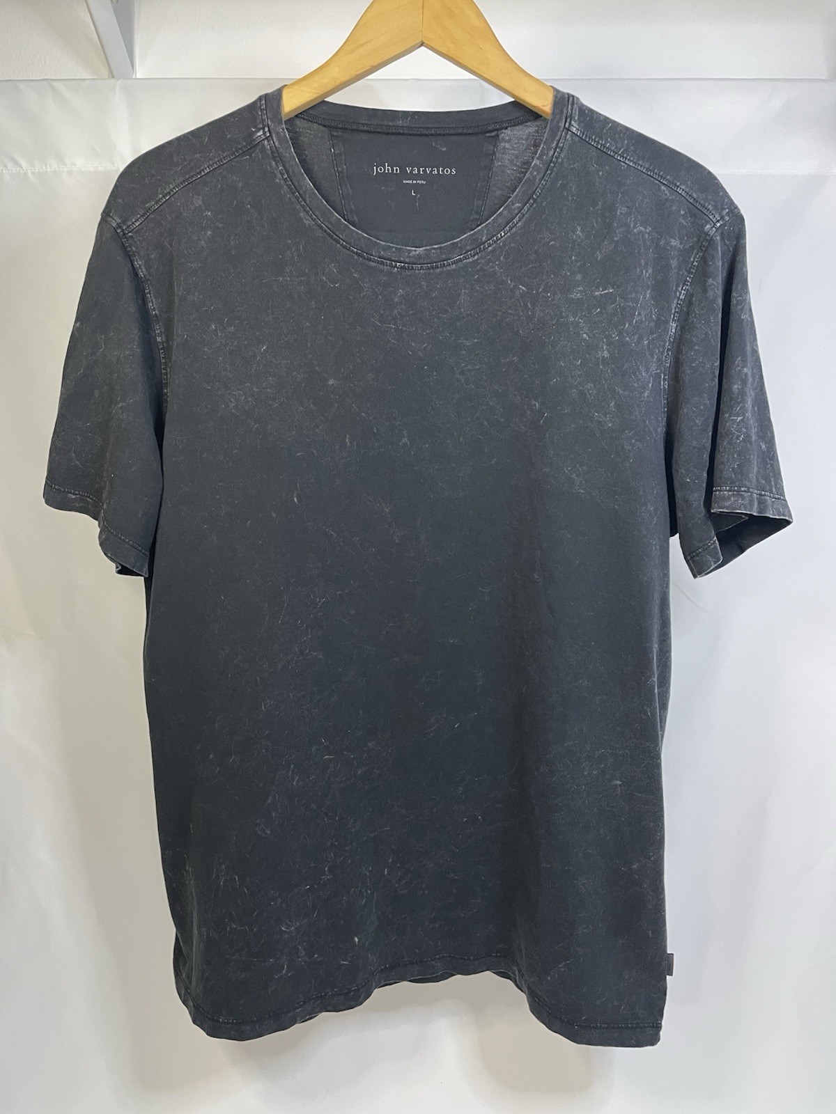 John Varvatos Enzo Marble Wash Crew Neck T-Shirt Men’s Size L Black Acid Wash