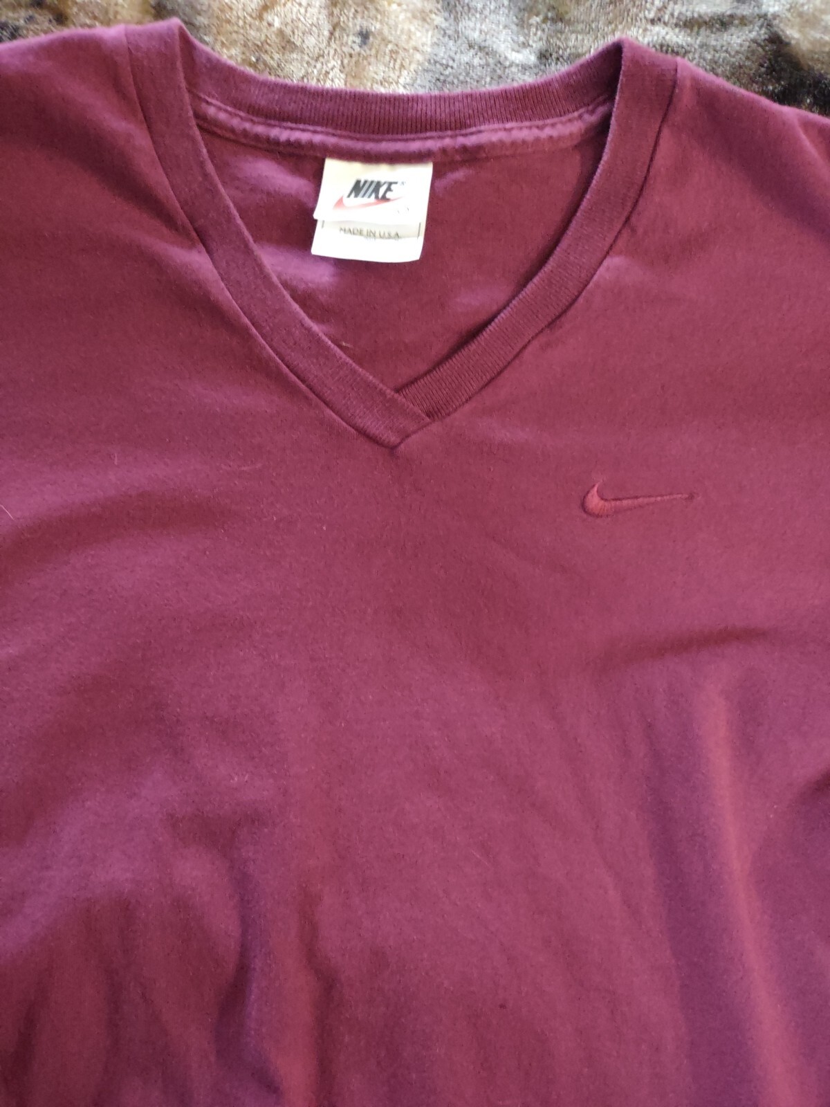 VTG Nike V Neck Tee Mens XL Burgundy Made In USA Embroidered Swoosh