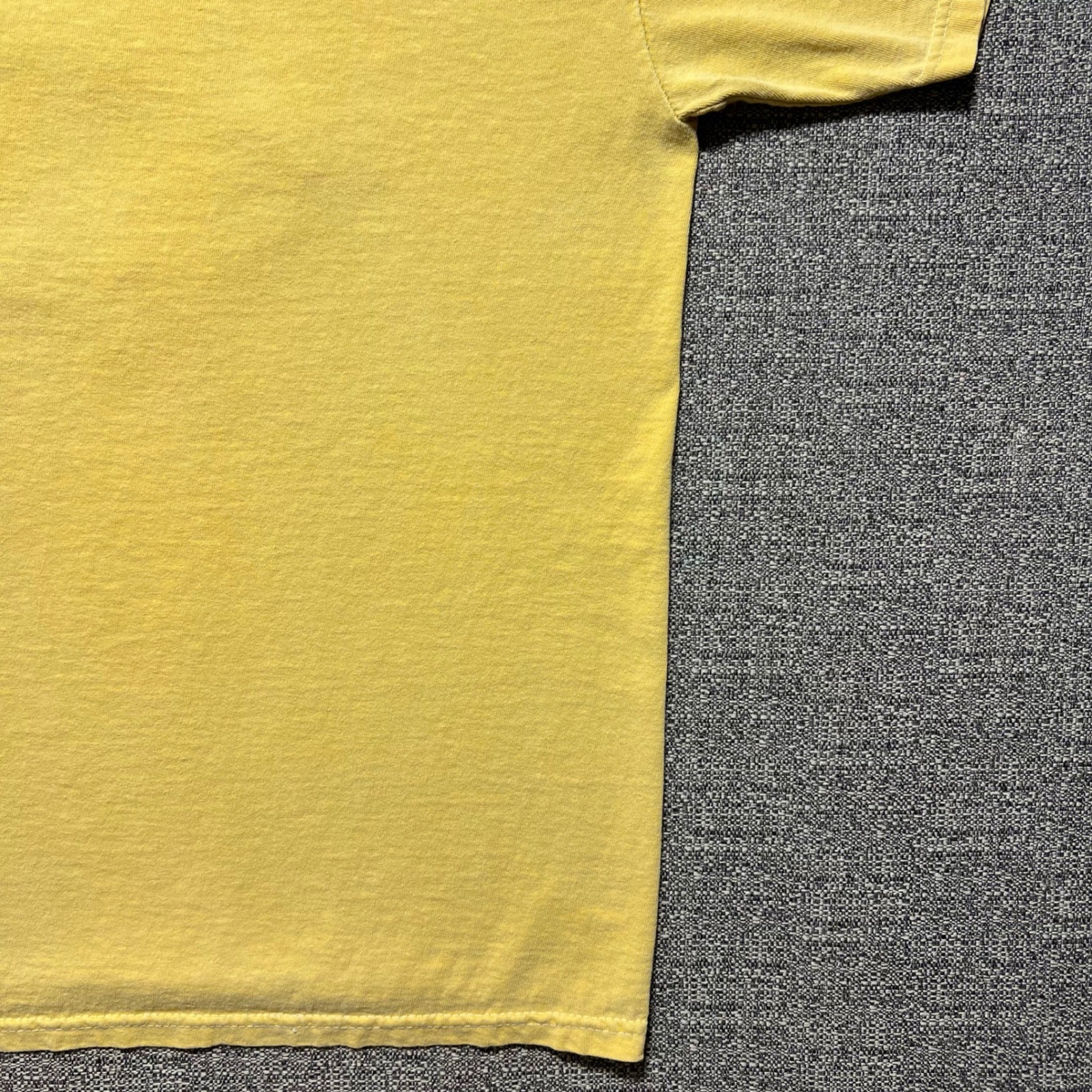 Vintage 90s Colorado Shirt Large L Embroidered Moose Yellow Nature Souvenir Tee
