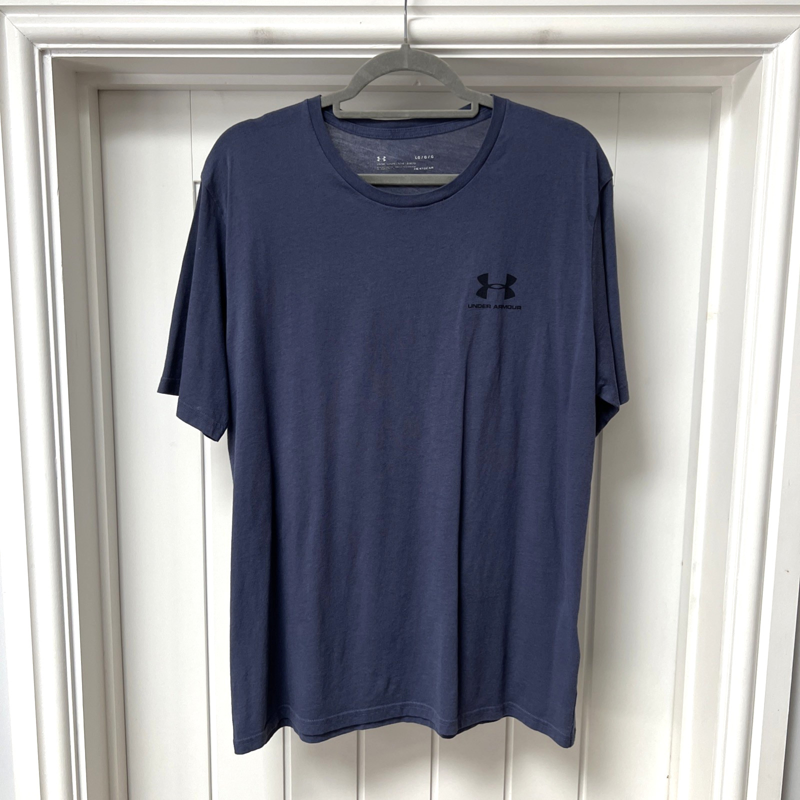 Under Armour T-Shirt Men’s Large Blue Short Sleeved Loose Fitting Heat Gear Top
