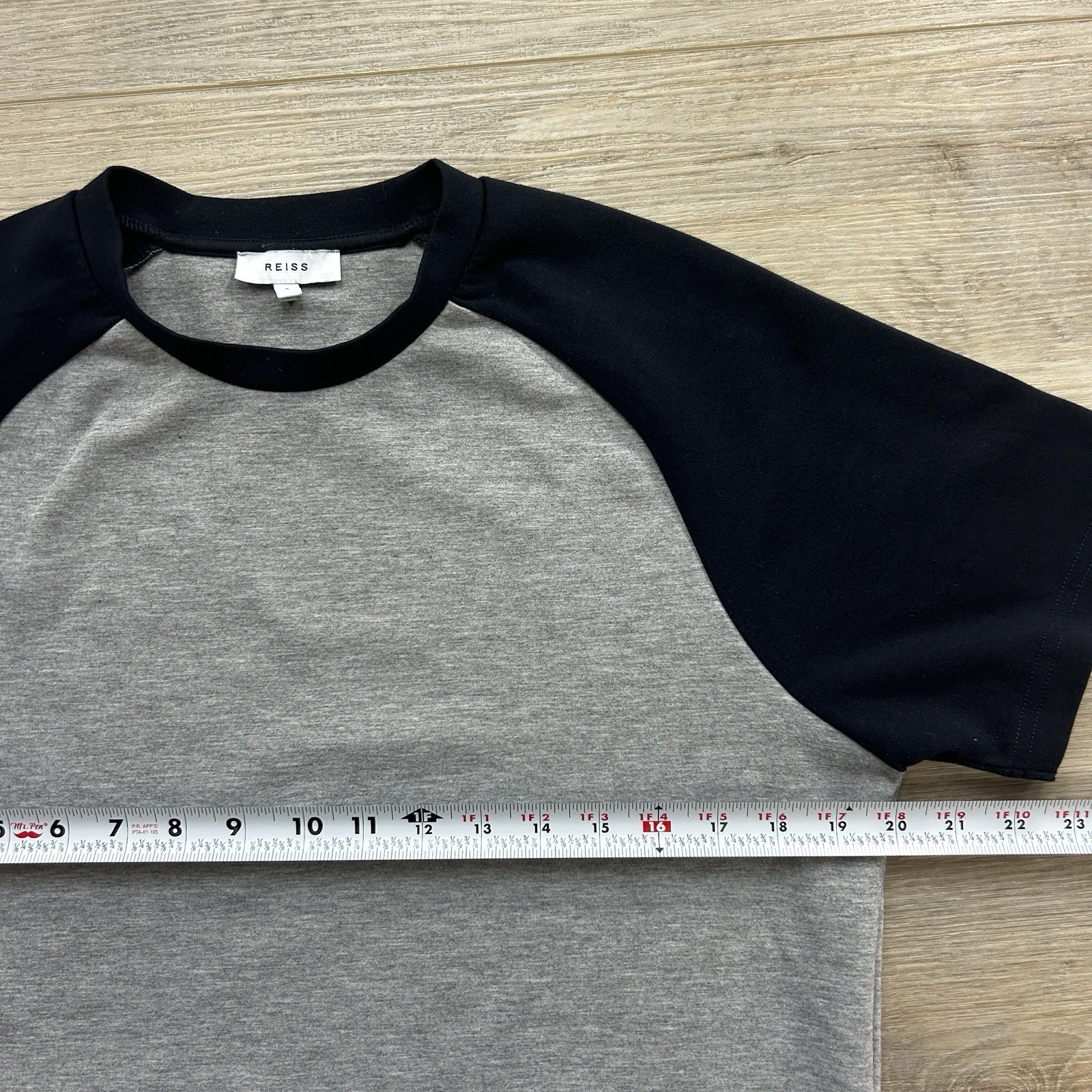Reiss Mens Small Gray Colorblock Dudley Contrast Raglan Sleeve T-Shirt