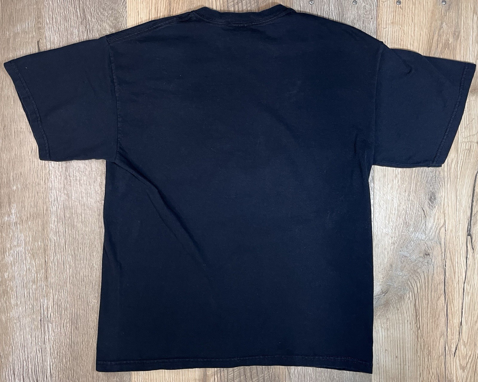 LAW & ORDER Embroidered NBC Experience Store Short Sleeve T-Shirt TV Show Sz L