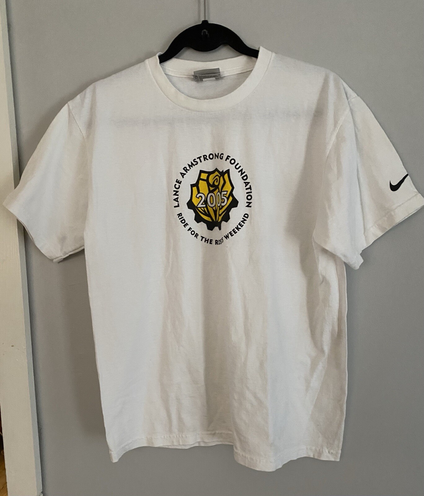 NEW 2005 Nike Lance Armstrong Foundation Ride For The Roses Weekend T-shirt Sz S