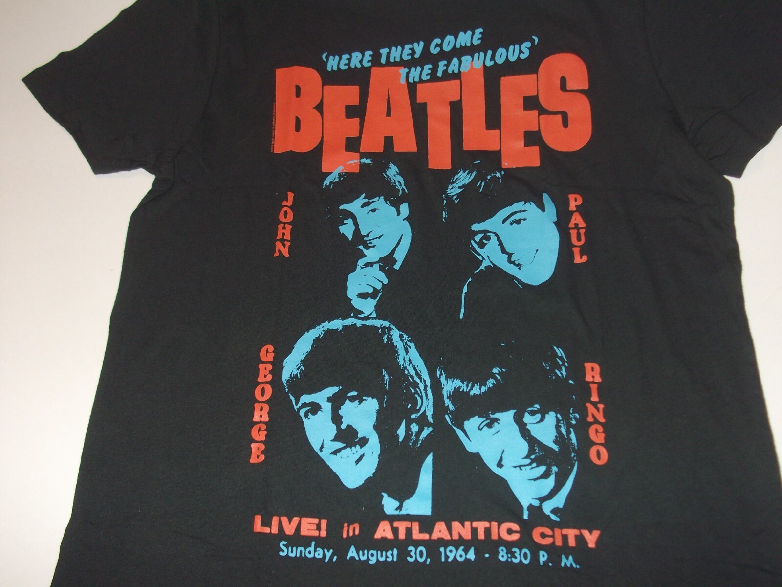 Beatles Old Navy Black Unisex T-shirt NWT