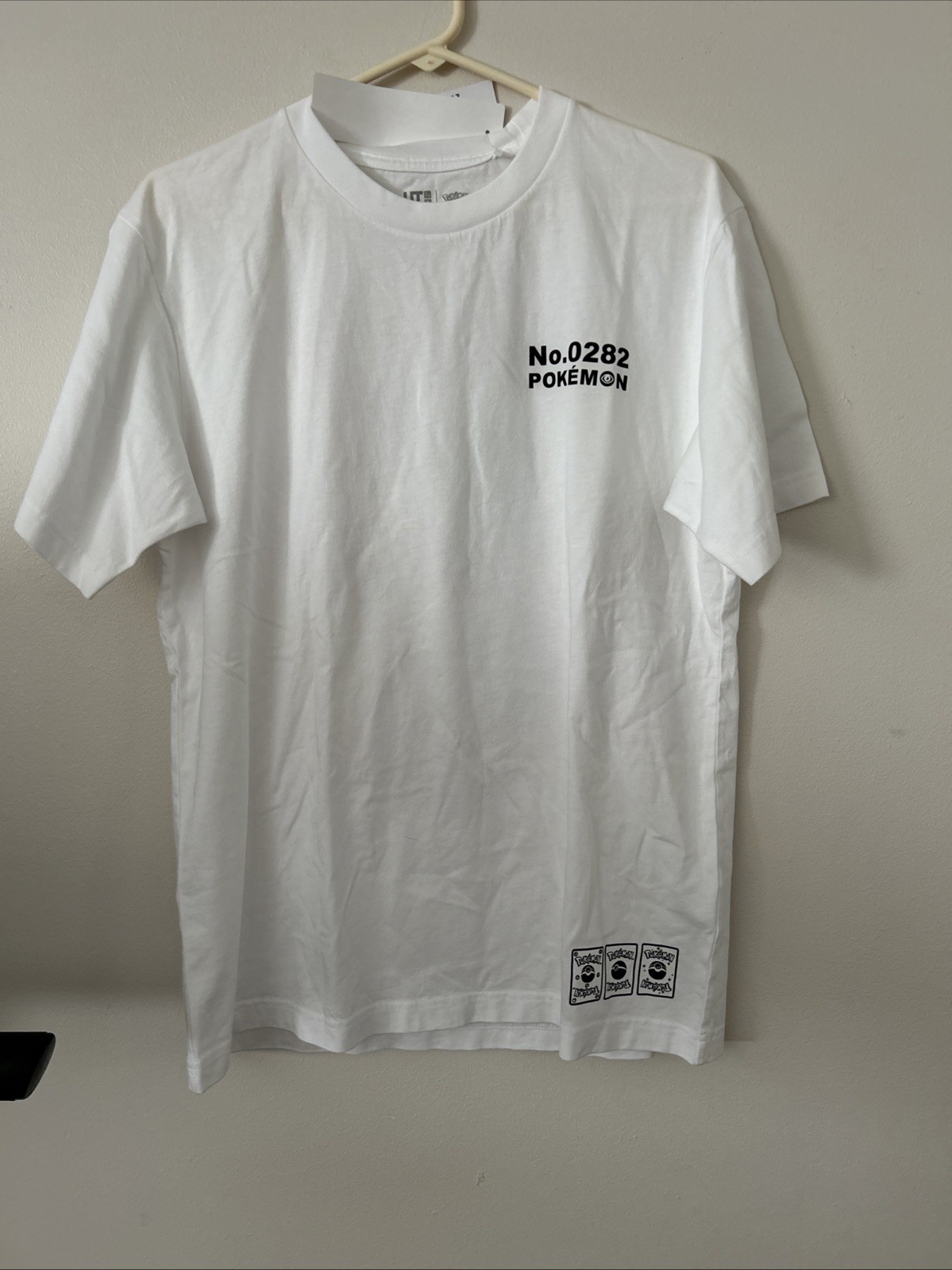 UNIQLO UT Pokemon Gardevoir 0298 Tee shirt Short Sleeve Size XL
