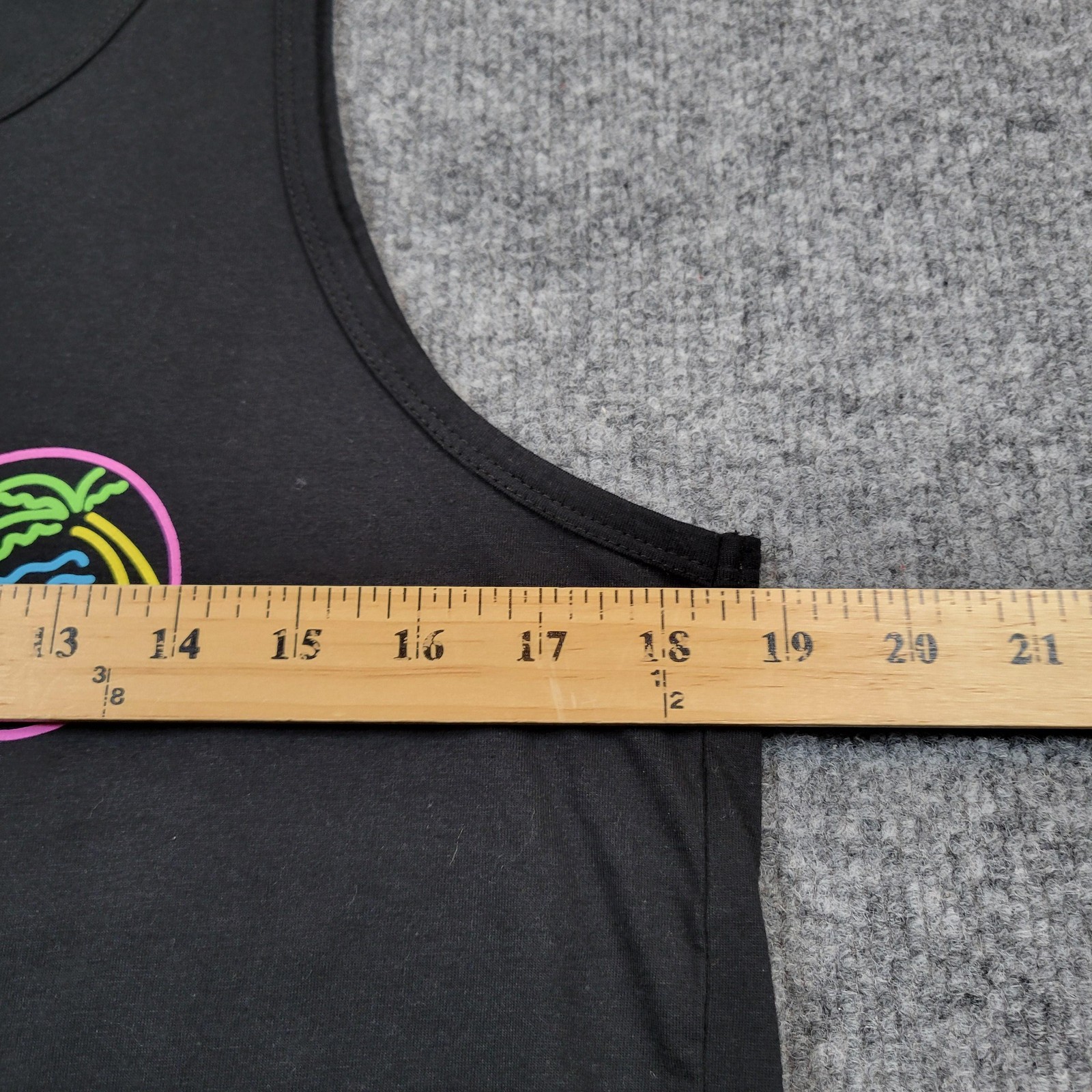 Chubbies Shirt Mens Small Black Neon Dream Tank Top Tropical Beach Graphic Tee