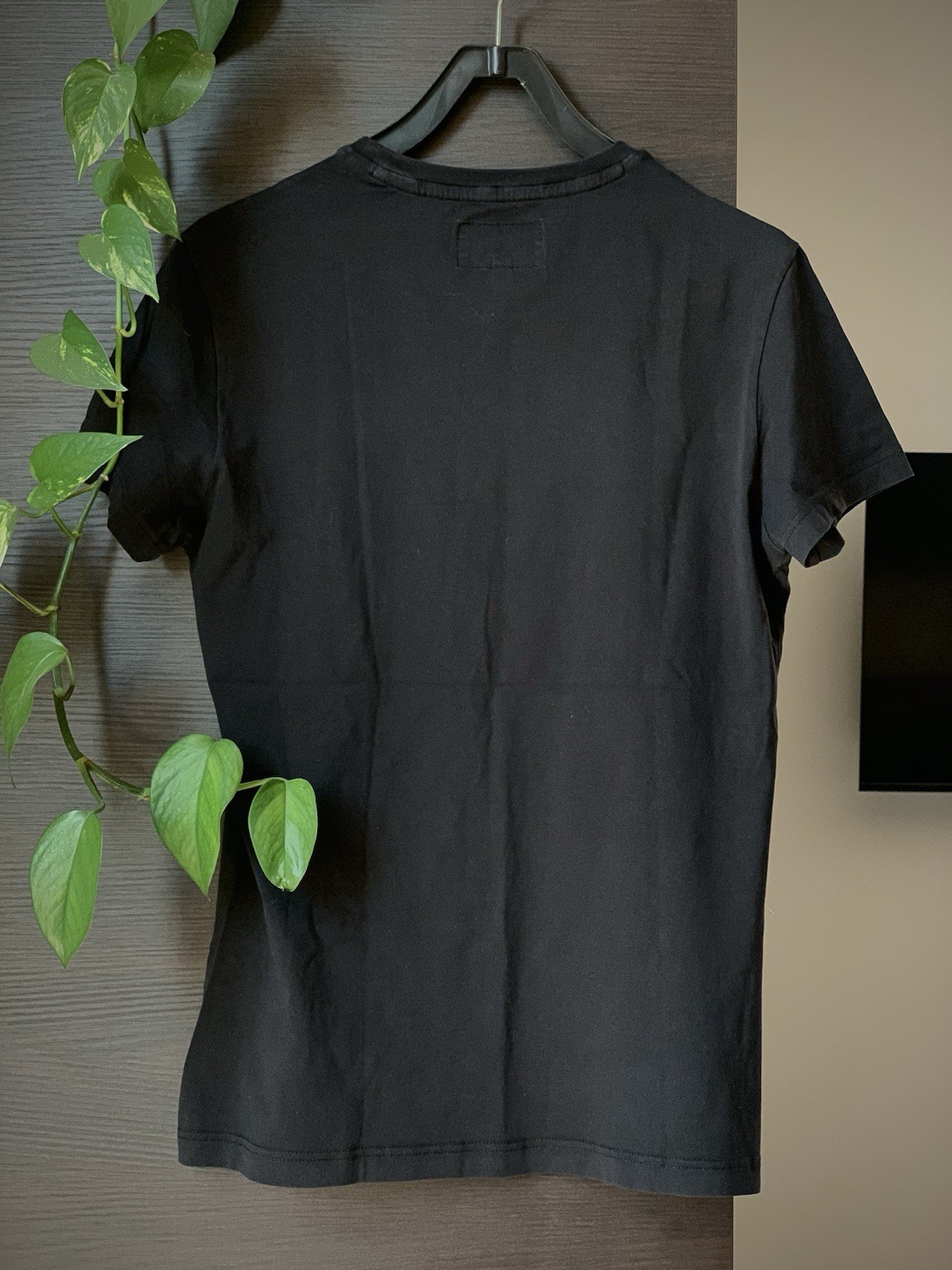 Armani Jeans by Giorgio Armani Man Men’s Logo Crew Neck T-Shirt Black