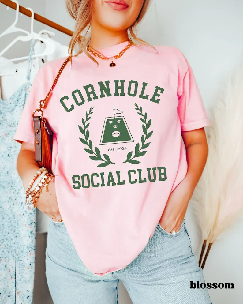 Retro Cornhole Player T-Shirt Vintage Social Club Graphic Top
