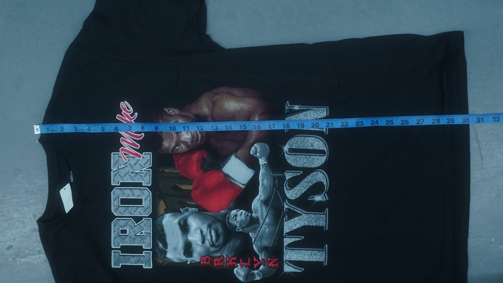 IRON MIKE TYSON BROOKLYN GRAPHIC T-SHIRT BLACK SIZE LARGE NEW WITH TAGS