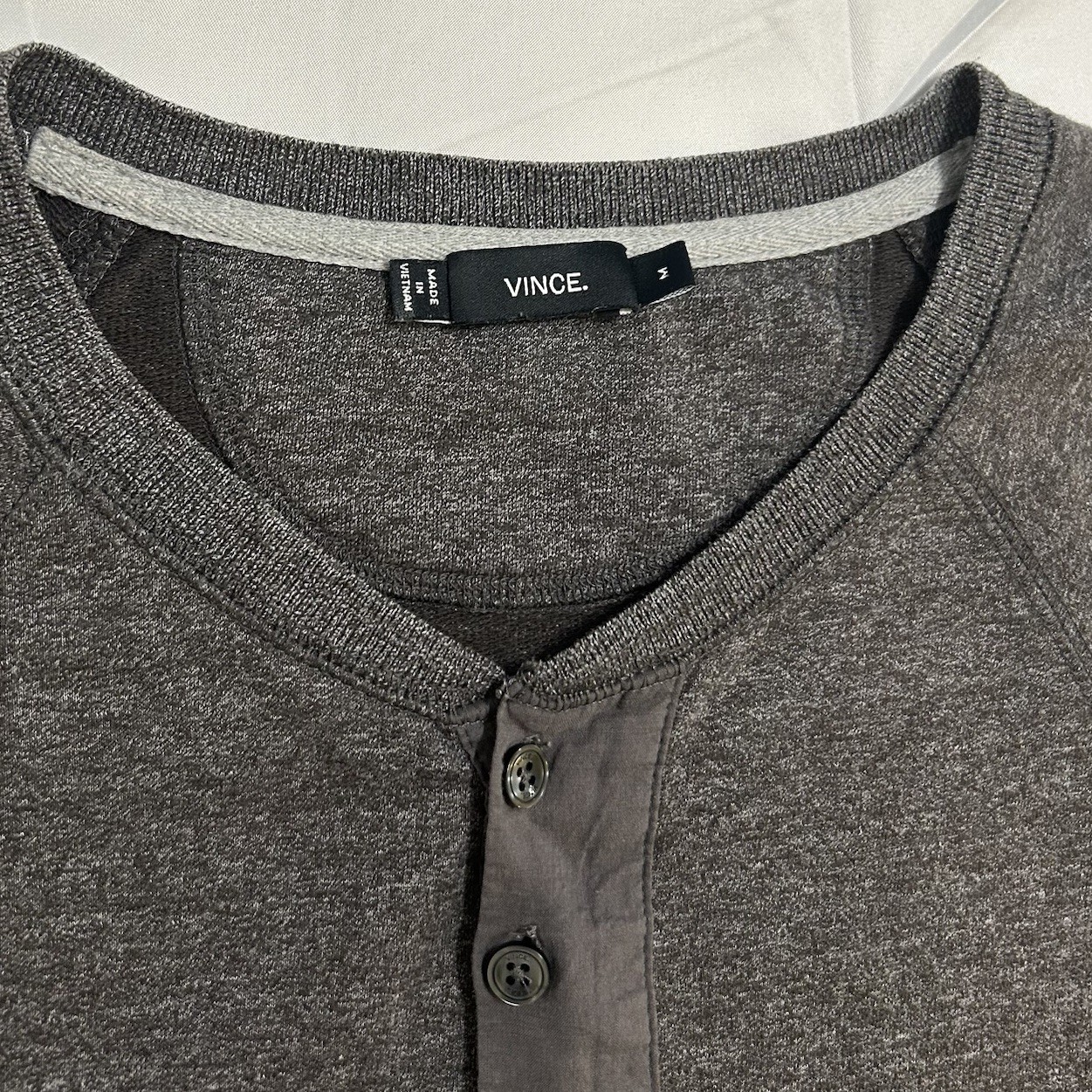 Vince Henley Pullover Shirt Mens M Gray Long Sleeve Raglan Button Up Casual