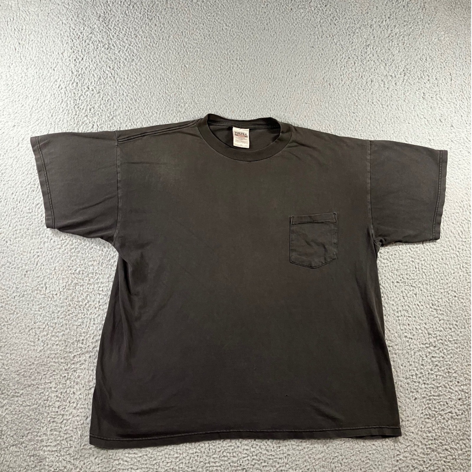 VTG 90s Tultex Pocket T-Shirt Men 2XL Faded Black Distressed Cotton Tee Thrashed