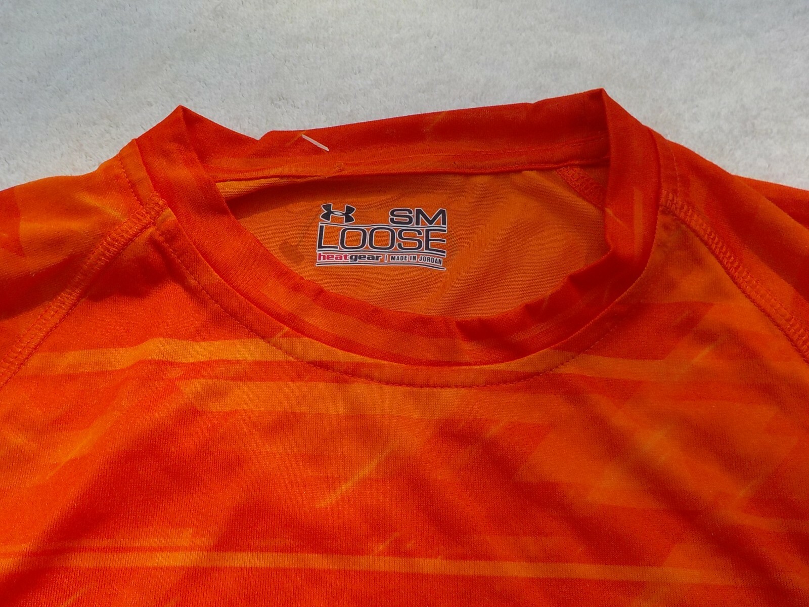 NWT Under Armour loose fit Heat Gear T, men’s S, Orioles, Anti Odor, $45, orange