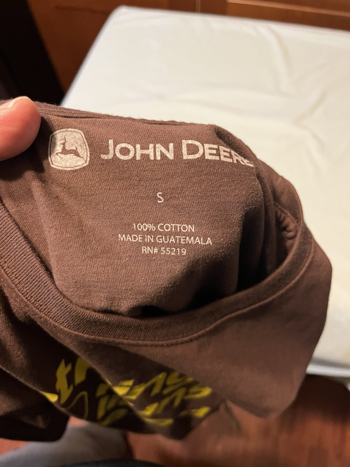 John Deere Men’s T-shirt Brown Small Cotton – NWT