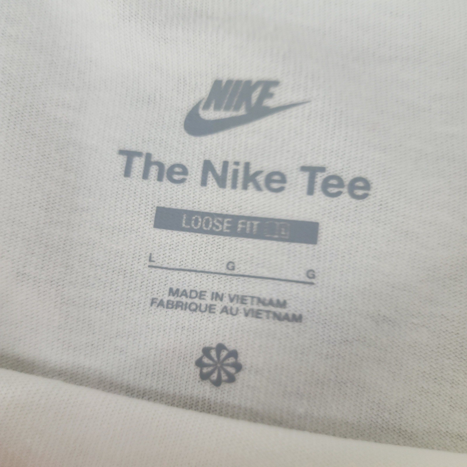 Nike Large | White Long Sleeve Air Inc Clouds Graphic Tee Mens Loose Fit