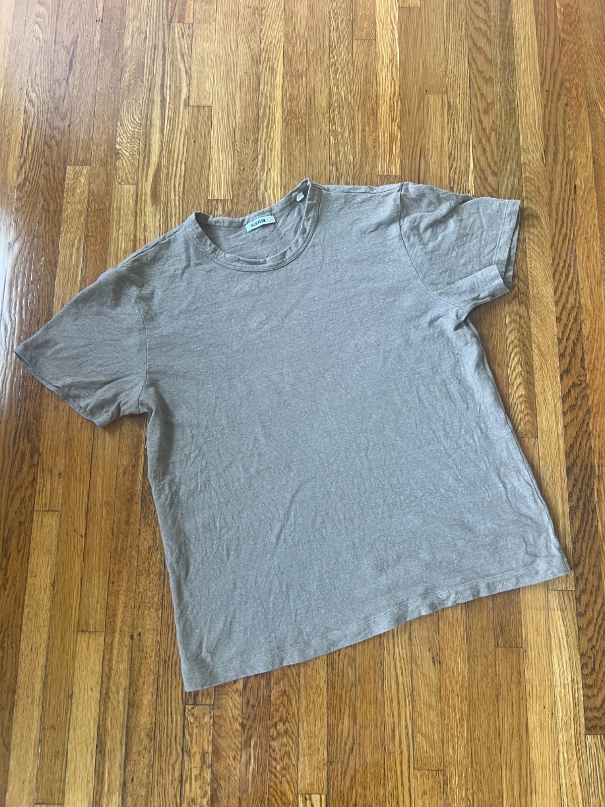 Buck Mason Yuma Hemp Cotton Straight Hem Sand Brown T-Shirt – Men’s Large