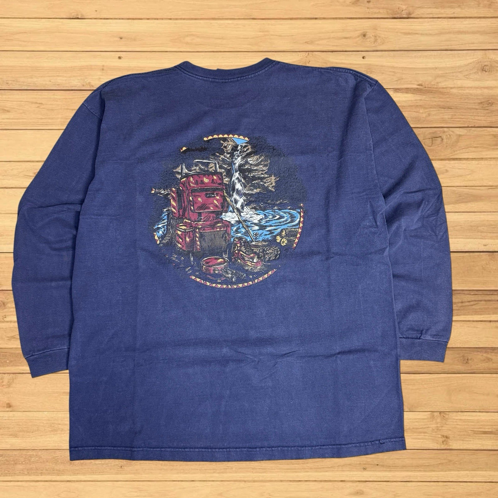 Vintage 90s JanSport Worldwide Mountain Outfitters Outdoor Graphic Shirt USA