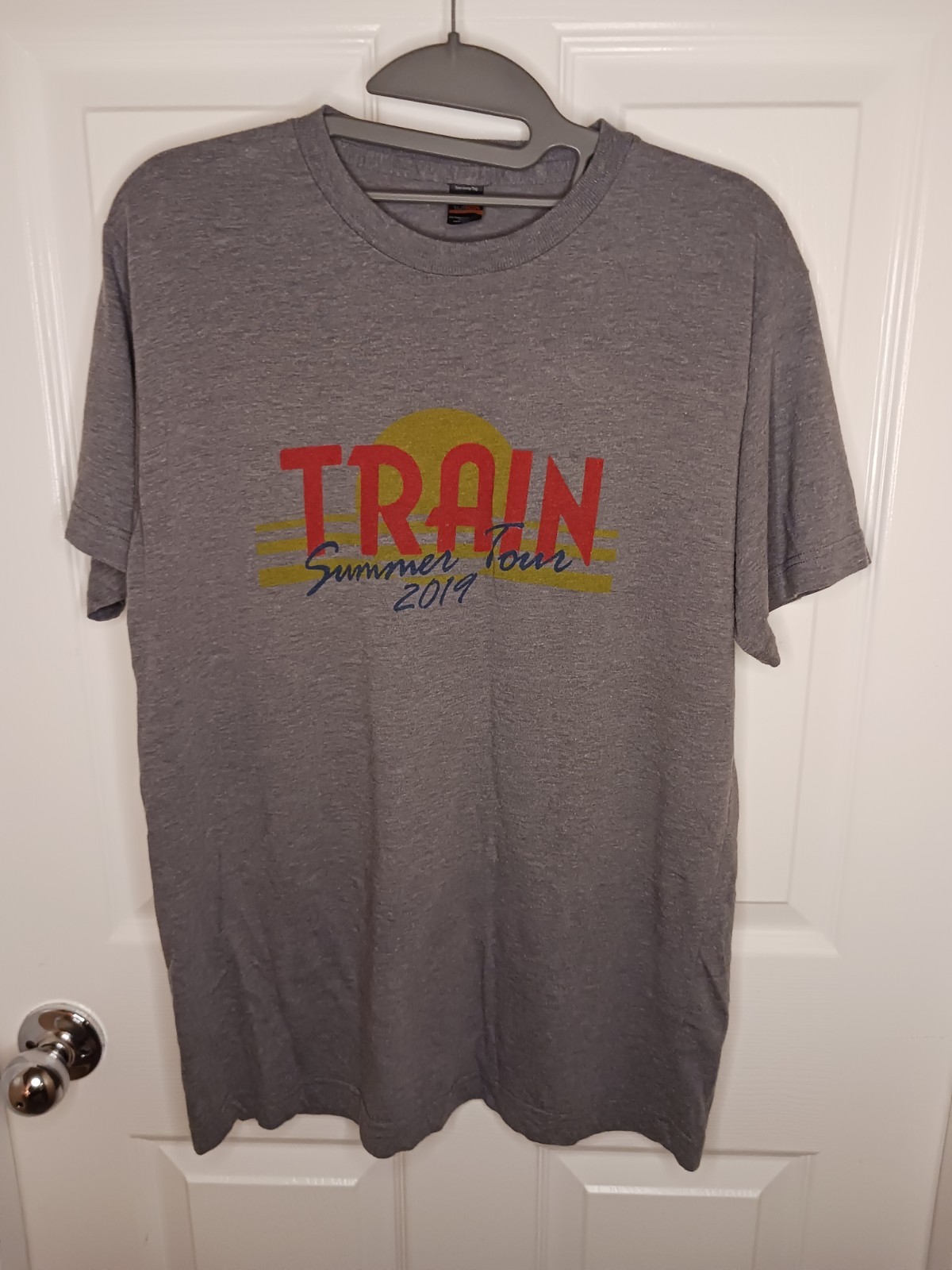 2019 TRAIN T SHIRT Med SUMMER CONCERT TOUR ROCK BAND CITIES DATES LOGO 2-SIDED