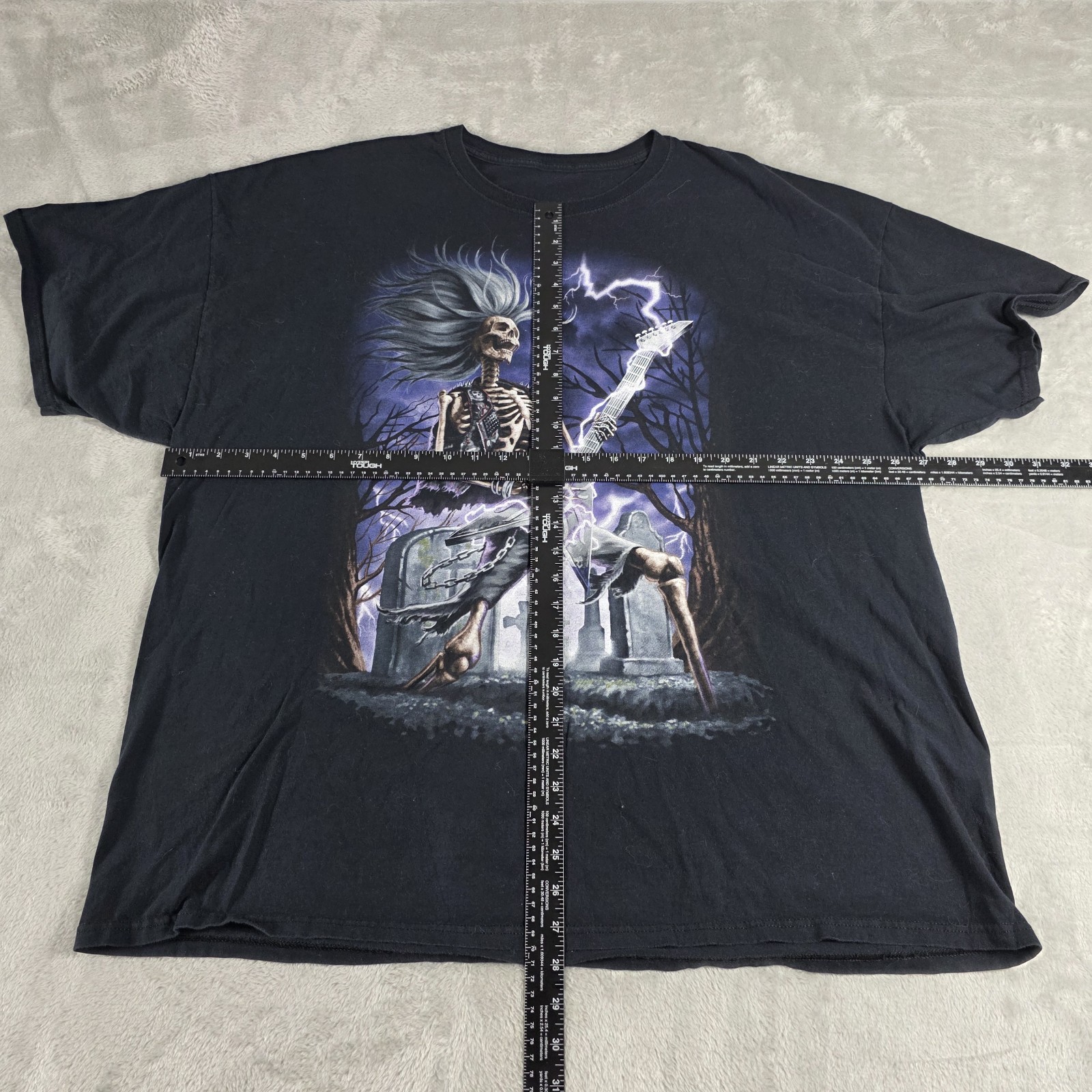 Skeleton Guitarist Shirt Mens XL Black Graveyard Lightning Rock Skull Tee