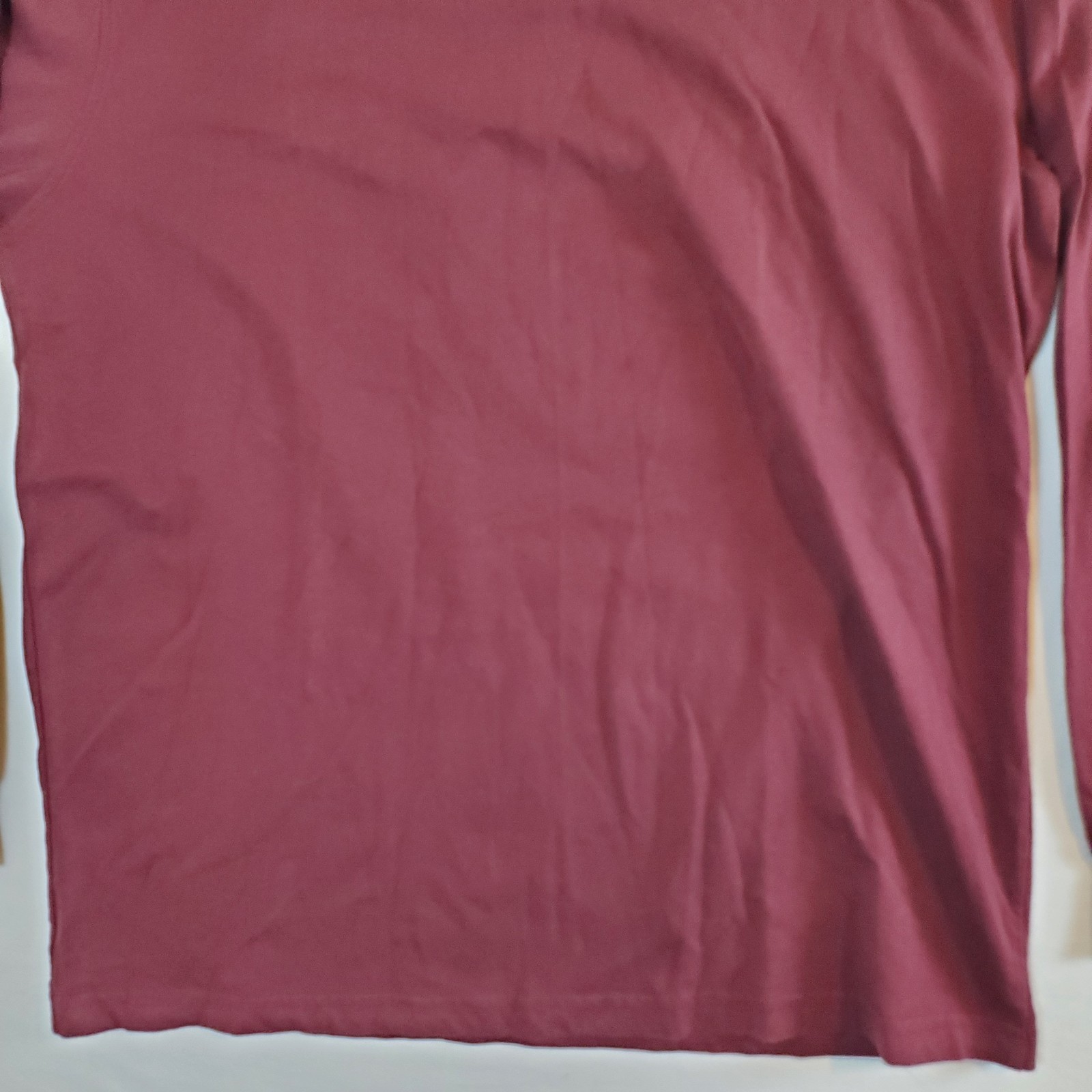 Cabela’s Maroon Made in Canada – L Reg High Neck TShirt T Shirt Top Hunting